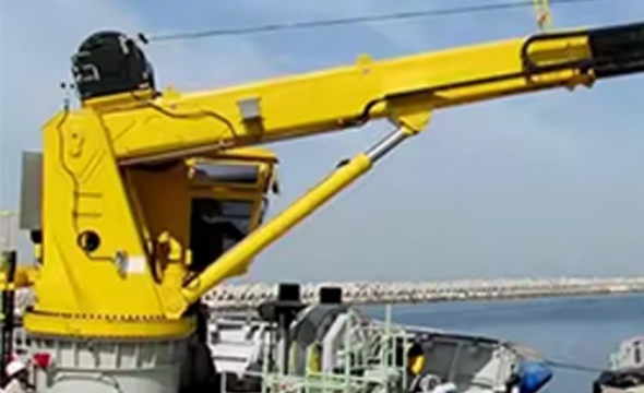 Marine Knuckle Boom Crane – Efficient & Versatile Handling at Sea